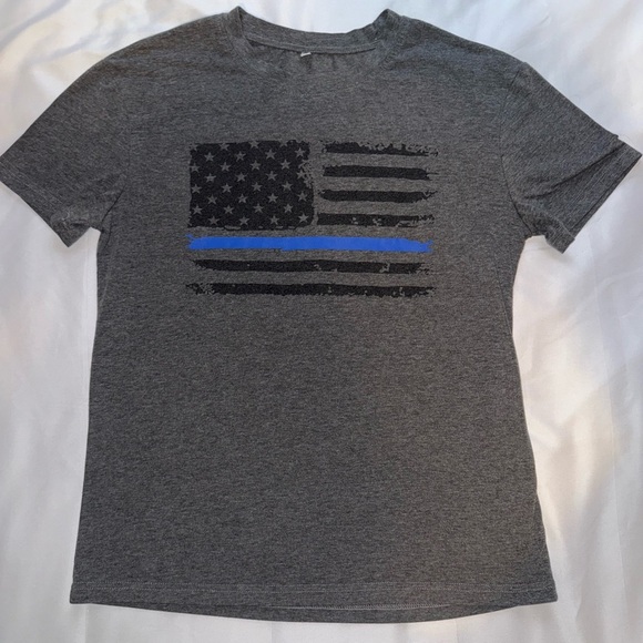 American Flag Gray Graphic T-Shirt with Blue Stripe - Picture 1 of 3